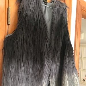 New Faux Fur Hombre BoHo Vest